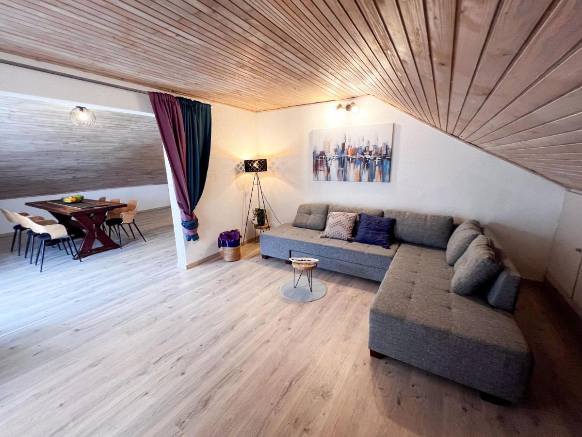 Apartment Cesare 3 Zastražišće Екстериор снимка